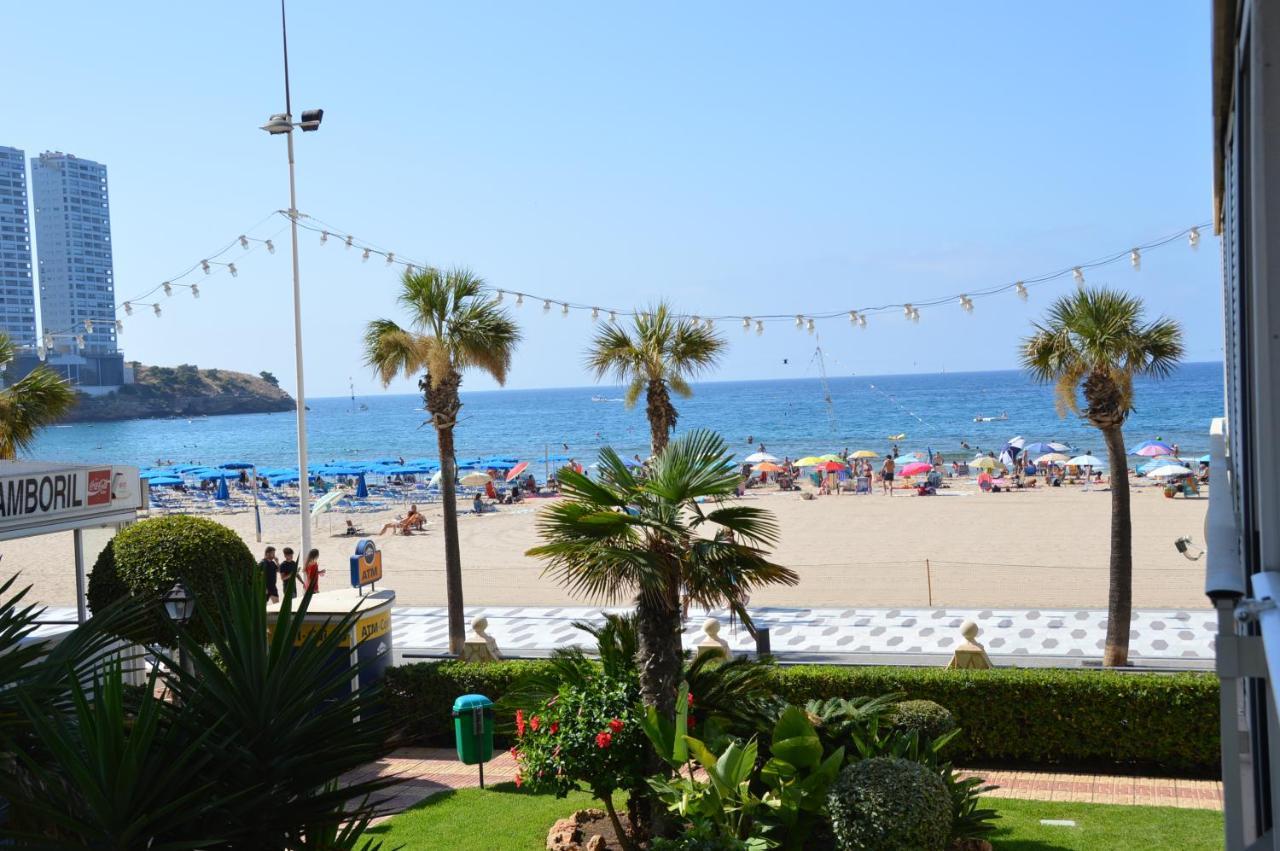 El Pato Primera Linea Benidorm Bagian luar foto